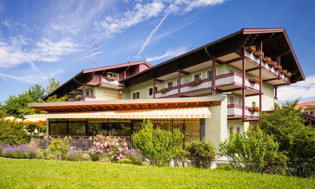 Stroebinger Hof - Therme Wellness Resort Bad Endorf Exterior photo
