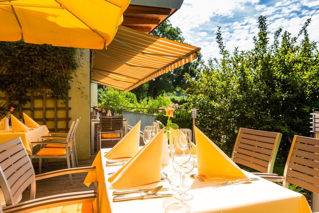 Stroebinger Hof - Therme Wellness Resort Bad Endorf Exterior photo